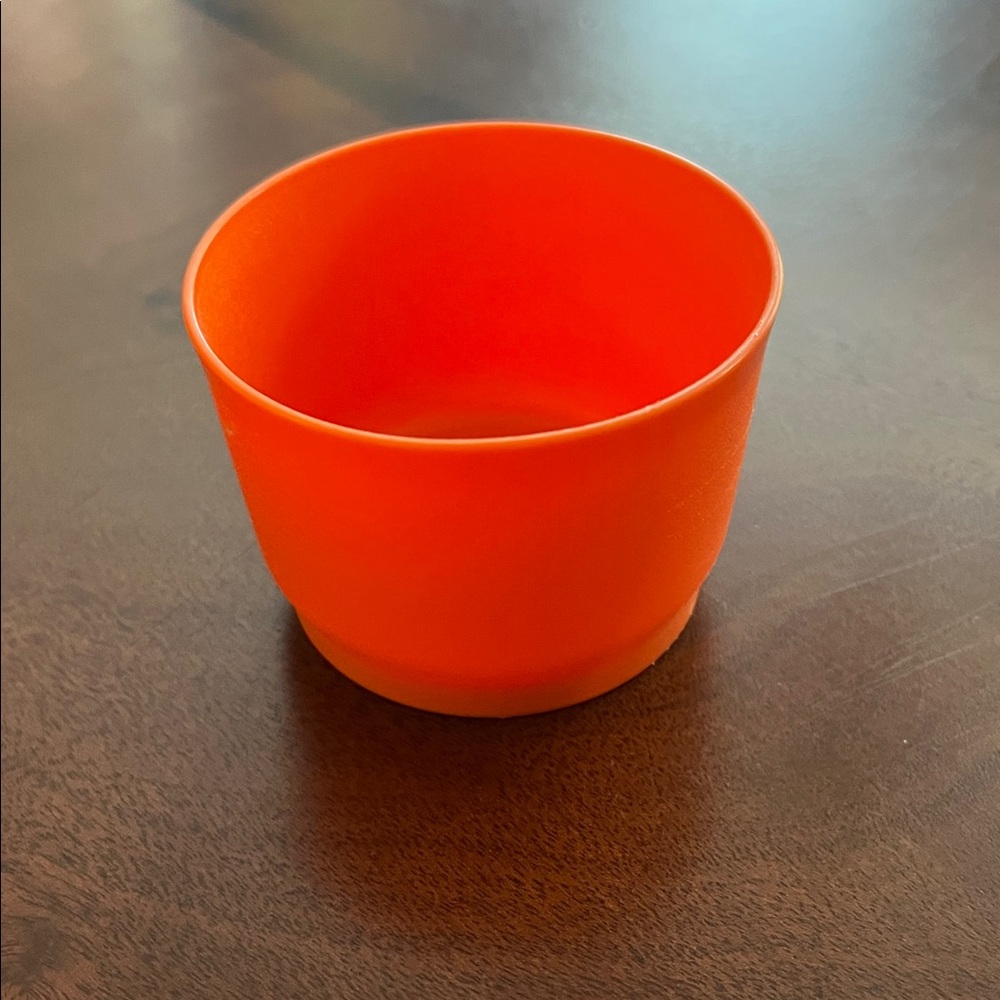 Vintage Retro Tupperware  Orange Cup.